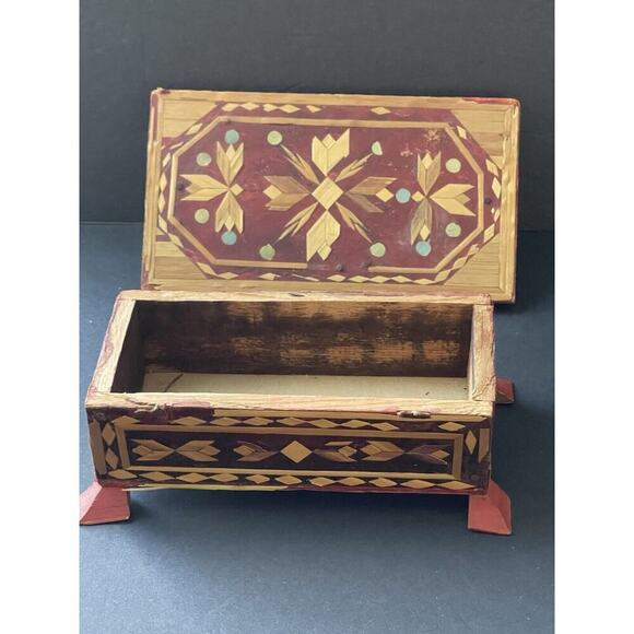 Vintage Russian Folk Art Wood Straw Marquetry Jewelry Trinket Box Inlay Handmade - Picture 1 of 16